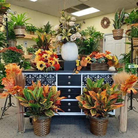 norfolk florist locations.
